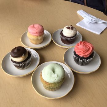 Vivi’s Cakes and Candy - Bakeries Near Me - Charlottesville, Virginia