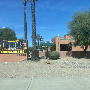 Dillon's KC BBQ Arrowhead - Today's fun task, eat lunch, talk of funny times and enjoy our lunch! HOLY WRONG! - Barbeque Near Me - Glendale, Arizona