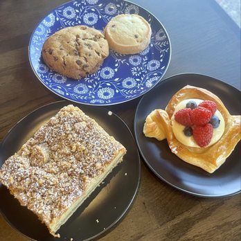 Diotima Bakehouse - Bakeries Near Me - Mission Viejo, California
