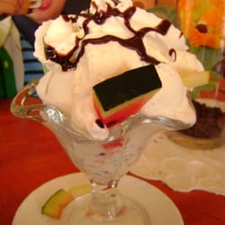 Café Zur Muschel - Liebevoll dekoriert man hier das Eis