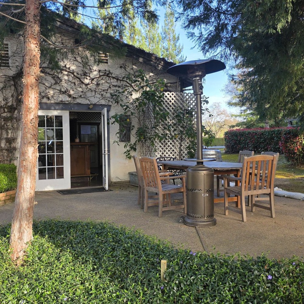 Mt Vernon Winery - Tasting room from patio - Wineries Near Me - Auburn, California Mt Vernon Winery - Tasting room from patio - Wineries Near Me - Auburn, California