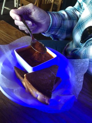 Blue Tavern by null