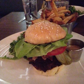 Starbelly - Farmhand burger - Breakfast & Brunch Near Me - Calgary, Alberta Starbelly - Farmhand burger - Breakfast & Brunch Near Me - Calgary, Alberta