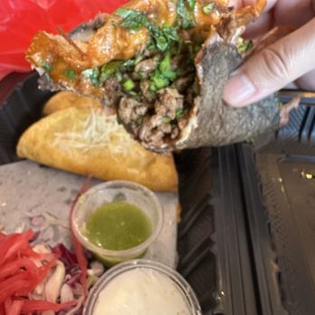 Madre Maiz Taqueria - Their special taco with carne asada! - Mexican Near Me - Pasadena, California Madre Maiz Taqueria - Their special taco with carne asada! - Mexican Near Me - Pasadena, California