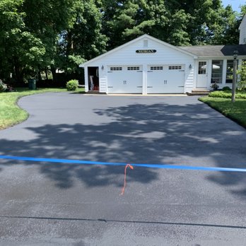 Paul's Sealcoating - Sealcoating - General Contractors Near Me