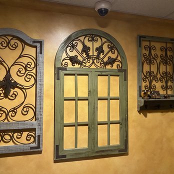 Cotali Mar Restaurante - Downstairs decor - Portuguese Near Me - New Bedford, Massachusetts Cotali Mar Restaurante - Downstairs decor - Portuguese Near Me - New Bedford, Massachusetts