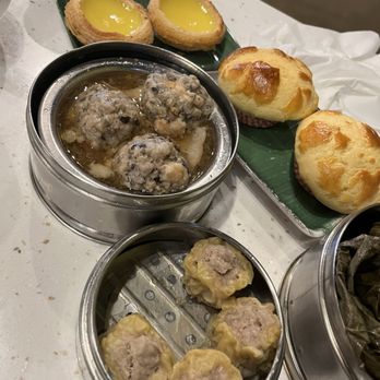 Yum Cha - DS1 Shumai (Shrimp Pork) DS30 Egg Tart DD3 Baked Lava Custard Bun - Dim Sum Near Me - Las Vegas, Nevada Yum Cha - DS1 Shumai (Shrimp Pork) DS30 Egg Tart DD3 Baked Lava Custard Bun - Dim Sum Near Me - Las Vegas, Nevada