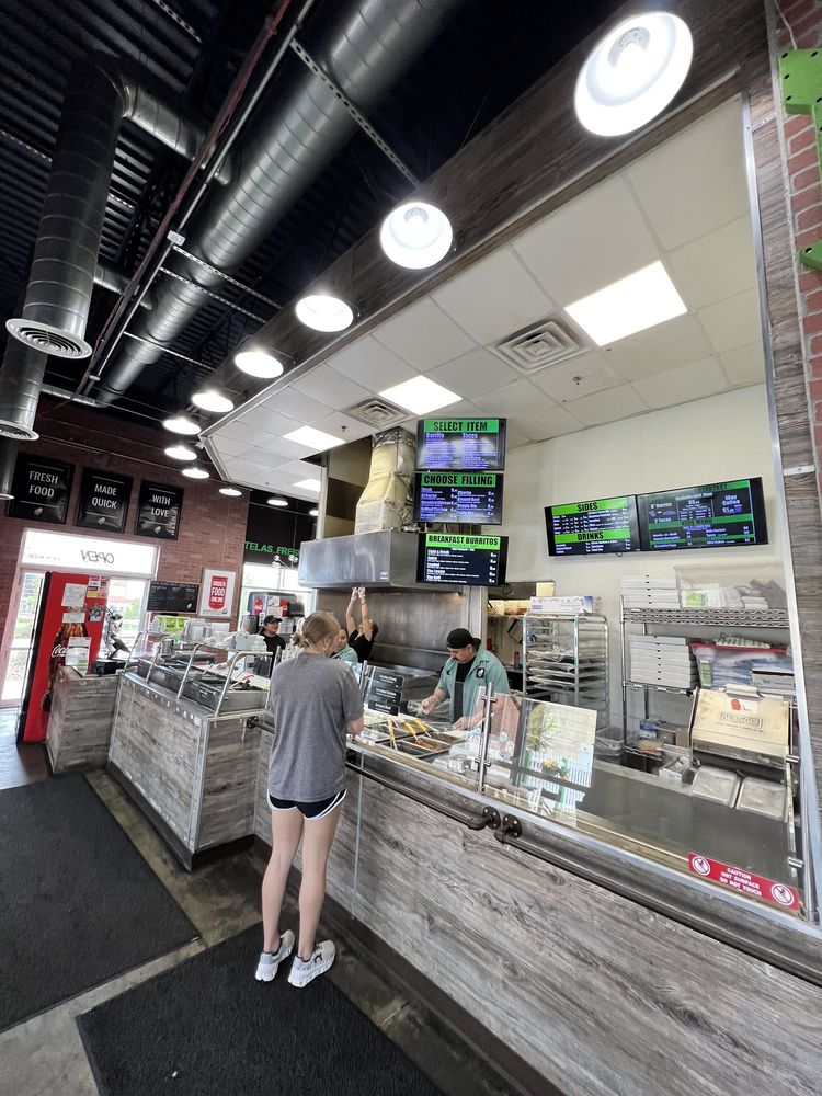 Estela's Fresh Mex