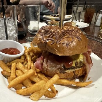 Oakhurst Grill and Whiskey 41 Lounge - Burger with bacon and onion ring; fries - New American Near Me - Oakhurst, California Oakhurst Grill and Whiskey 41 Lounge - Burger with bacon and onion ring; fries - New American Near Me - Oakhurst, California