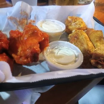 Mike's Breakroom - Wings - Sports Bars Near Me - Virginia Beach, Virginia Mike's Breakroom - Wings - Sports Bars Near Me - Virginia Beach, Virginia