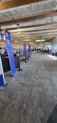 Long Island MacArthur Airport by null