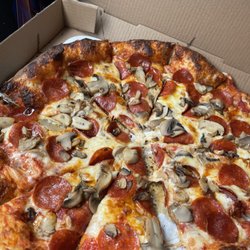 Cooks Landing Pizzeria Bar & Grille - Fresh dough