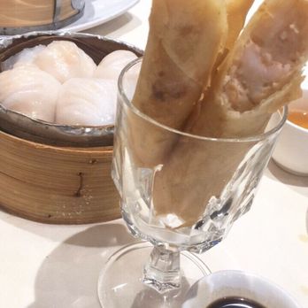 Pelican Seafood Restaurant - Spring rolls - Seafood Near Me - Vancouver, British Columbia