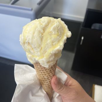 Gerly’s Ice Cream - salted butter corn ice cream - Ice Cream & Frozen Yogurt Near Me - Somerville, Massachusetts Gerly’s Ice Cream - salted butter corn ice cream - Ice Cream & Frozen Yogurt Near Me - Somerville, Massachusetts