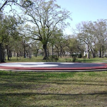 Arthur Storey Park - Tai Chi circle - Parks Near Me - Houston, Texas