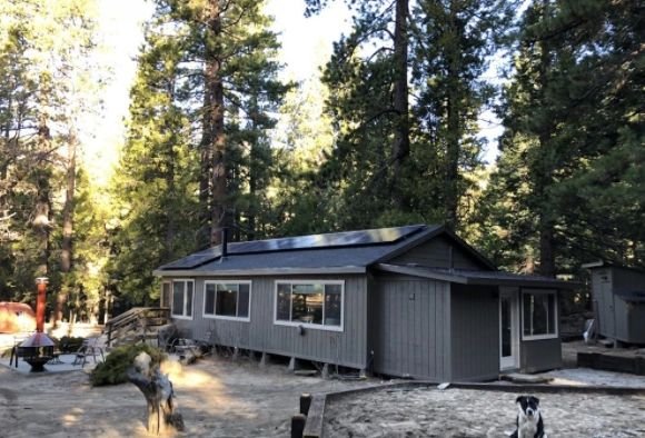 Slide of Dutchmen Construction