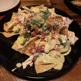 Off Main - Chicken nachos - New American Near Me - Edmonds, Washington Off Main - Chicken nachos - New American Near Me - Edmonds, Washington