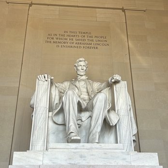 Lincoln Memorial - Landmarks & Historical Buildings Near Me - Washington, DC, District of Columbia