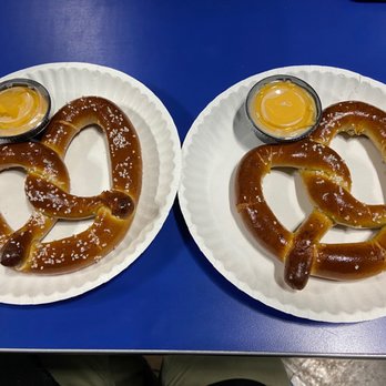 Billy Beez - The soft pretzels - Kids Activities Near Me - Valencia, California