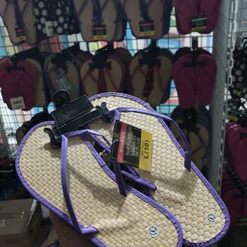 Dollar Tree - Found one! They didn't seem to have too many of these larger sizes! - Discount Store Near Me - Queens, New York Dollar Tree - Found one! They didn't seem to have too many of these larger sizes! - Discount Store Near Me - Queens, New York