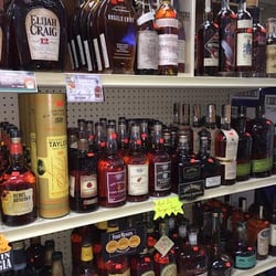Rocky's Liquor Store