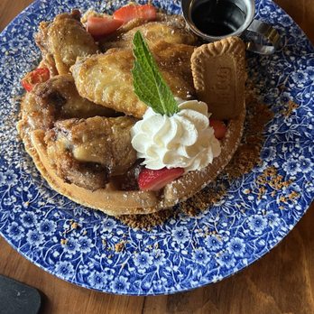 Milk & Honey Southern Inspired Kitchen - Chicken and waffles was the best I have ever had!!! - Southern Near Me - Alexandria, Virginia Milk & Honey Southern Inspired Kitchen - Chicken and waffles was the best I have ever had!!! - Southern Near Me - Alexandria, Virginia