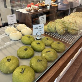 Wa-Iro - Display - Bakeries Near Me - Pasadena, California