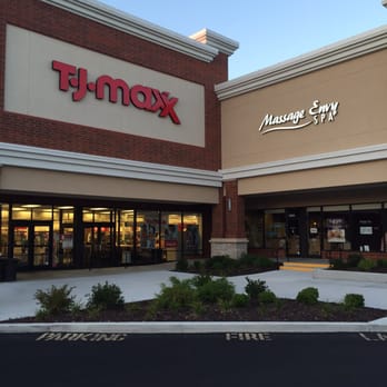 T J MAXX - Updated December 2025 - 97 Photos & 15 Reviews - 12129