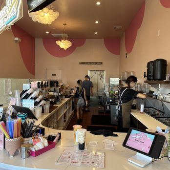Ume Tea - Kudos to this Trio right here! Y'all are awesome! - Bubble Tea Near Me - Los Angeles, California Ume Tea - Kudos to this Trio right here! Y'all are awesome! - Bubble Tea Near Me - Los Angeles, California