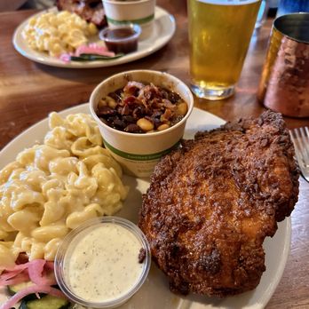 RedPoint BBQ - Nashville Hot Chicken. This is the best BBQ place we've even been to! - Cocktail Bars Near Me - Campton, Kentucky
