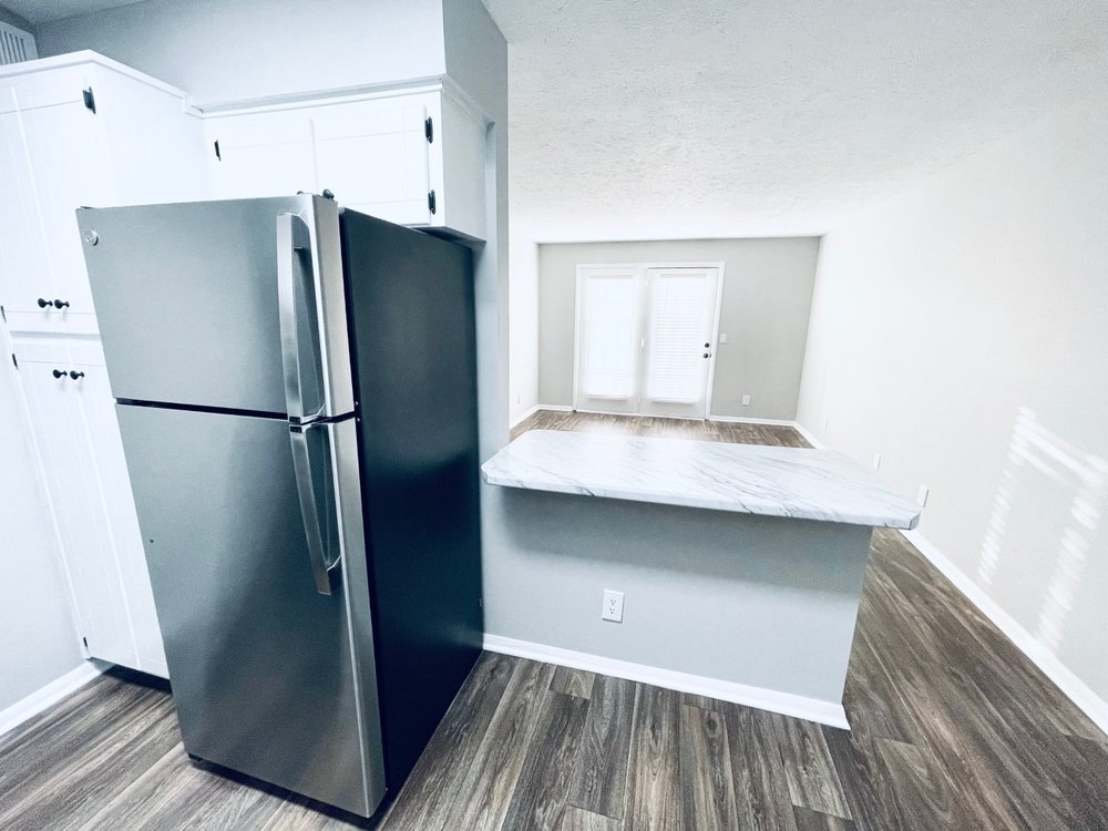 THE ROOSEVELT APARTMENT HOMES Updated June 2024 350 Tremont Dr