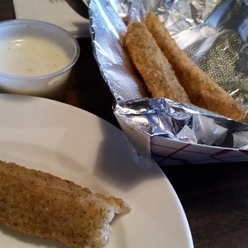 Caddyshak Inn - Fried pickles - Dive Bars Near Me - Hinckley, Ohio