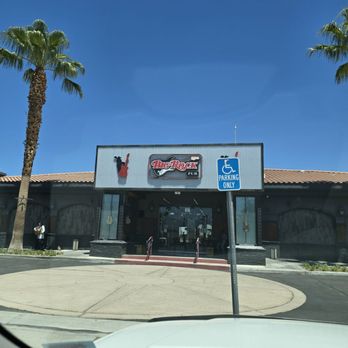 Big Rock Pub - Entry. - American Near Me - Indio, California