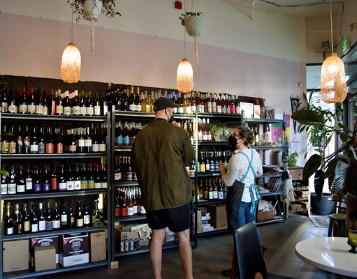 Vinnie's Wine Shop & Cocktail Bar by null