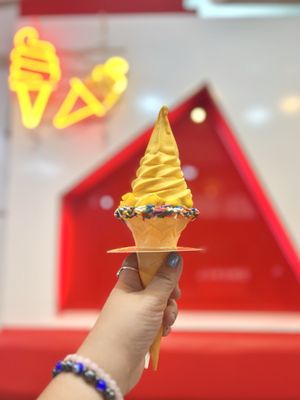 Halomango beach by null