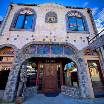 Cambria - Lots of historical buildings in town! This one was a bar and hotel established in 1922 - Local Flavor Near Me Cambria - Lots of historical buildings in town! This one was a bar and hotel established in 1922 - Local Flavor Near Me