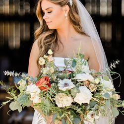 Uniquely Chic Florist & Boutique