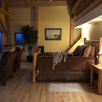 Denali Overlook Inn - Bed - Bed & Breakfast Near Me - Talkeetna, Alaska Denali Overlook Inn - Bed - Bed & Breakfast Near Me - Talkeetna, Alaska