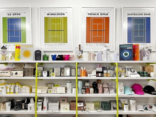 40 Love Lifestyle by null