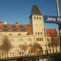 Bahnhof Jena Paradies - Schön