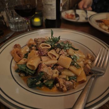 Serano's Italian - Italian Near Me - New York, New York