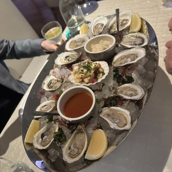 The Royce Wood-Fired Steakhouse - Oysters - Steakhouses Near Me - Pasadena, California The Royce Wood-Fired Steakhouse - Oysters - Steakhouses Near Me - Pasadena, California