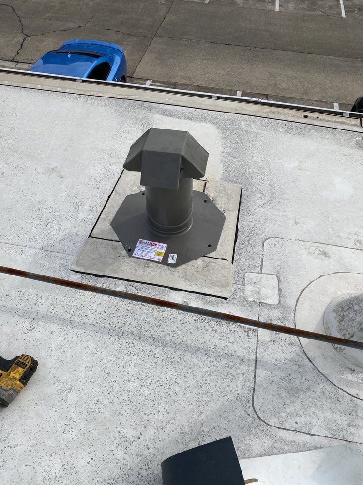 Slide of Texas Building & Roofing