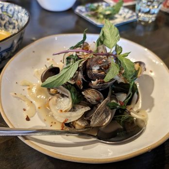 Amazing Basil - Clams with basil wine sauce - Asian Fusion Near Me - Fremont, California Amazing Basil - Clams with basil wine sauce - Asian Fusion Near Me - Fremont, California