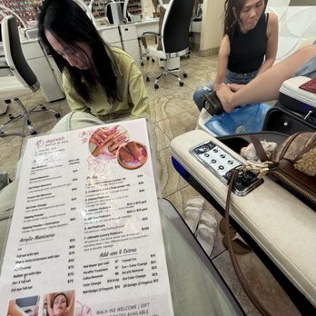 Natural Nails & Spa - Day Spas Near Me - Davis, California