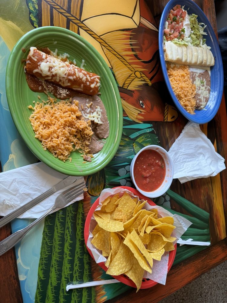 Palenque Mexican Bar & Grill Logo