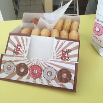 Jay's Donuts - a box of doughnuts on a table - Donuts Near Me - Richardson, Texas Jay's Donuts - a box of doughnuts on a table - Donuts Near Me - Richardson, Texas