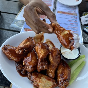 The Lighthouse Restaurant & Dock Bar - Smoky bbq wings - Bars Near Me - Solomons, Maryland The Lighthouse Restaurant & Dock Bar - Smoky bbq wings - Bars Near Me - Solomons, Maryland