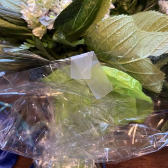 Green Bench Flowers - The other taped bouquet with hair in the tape - Florists Near Me - Saint Petersburg, Florida Green Bench Flowers - The other taped bouquet with hair in the tape - Florists Near Me - Saint Petersburg, Florida