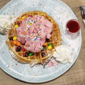 D Spot Dessert Cafe - Desserts Near Me - Calgary, Alberta D Spot Dessert Cafe - Desserts Near Me - Calgary, Alberta